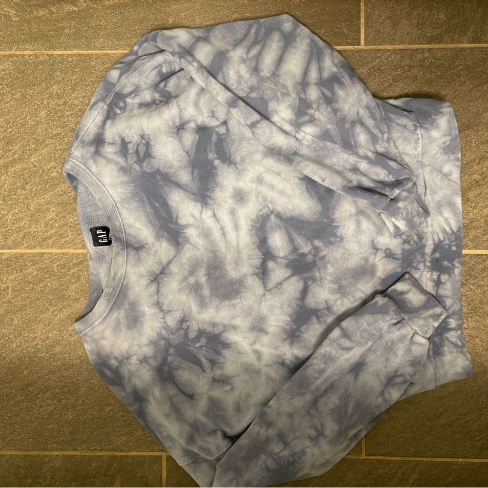 womens medium tie die gap crewneck